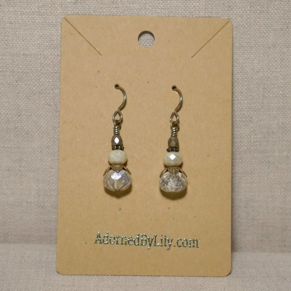 Hand Crafted Handmade Earrings Cream Czech Glass Victorian Inspired Earr… - Picture 2 of 4